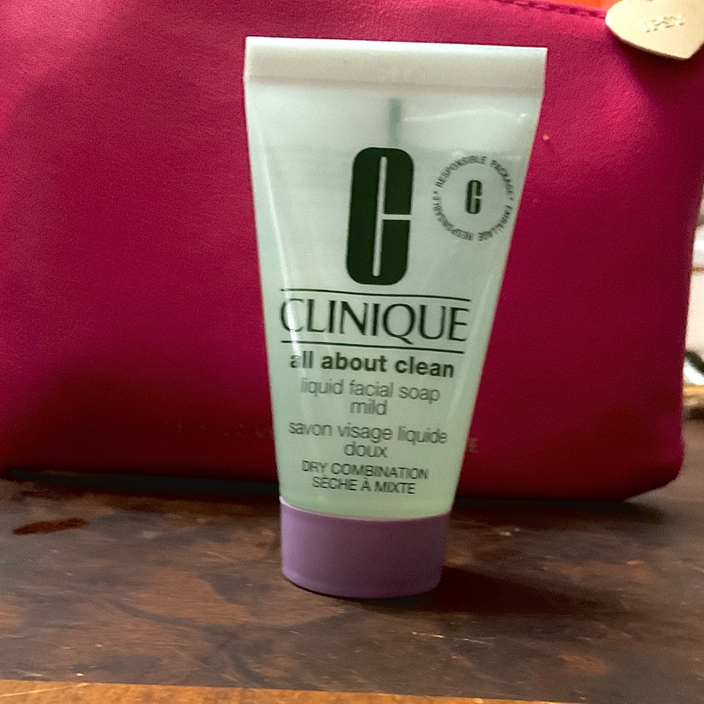 Clinique: all about clean liquid facial mild soap
